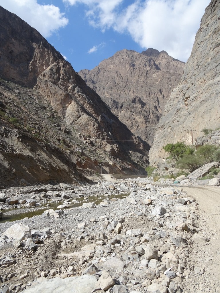 OMAN Dangerous roads Offroad through the Hajar Mountains Chris