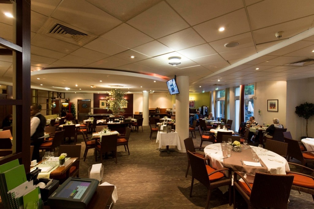 France - Hotel - Holiday Inn CDG Airport Review