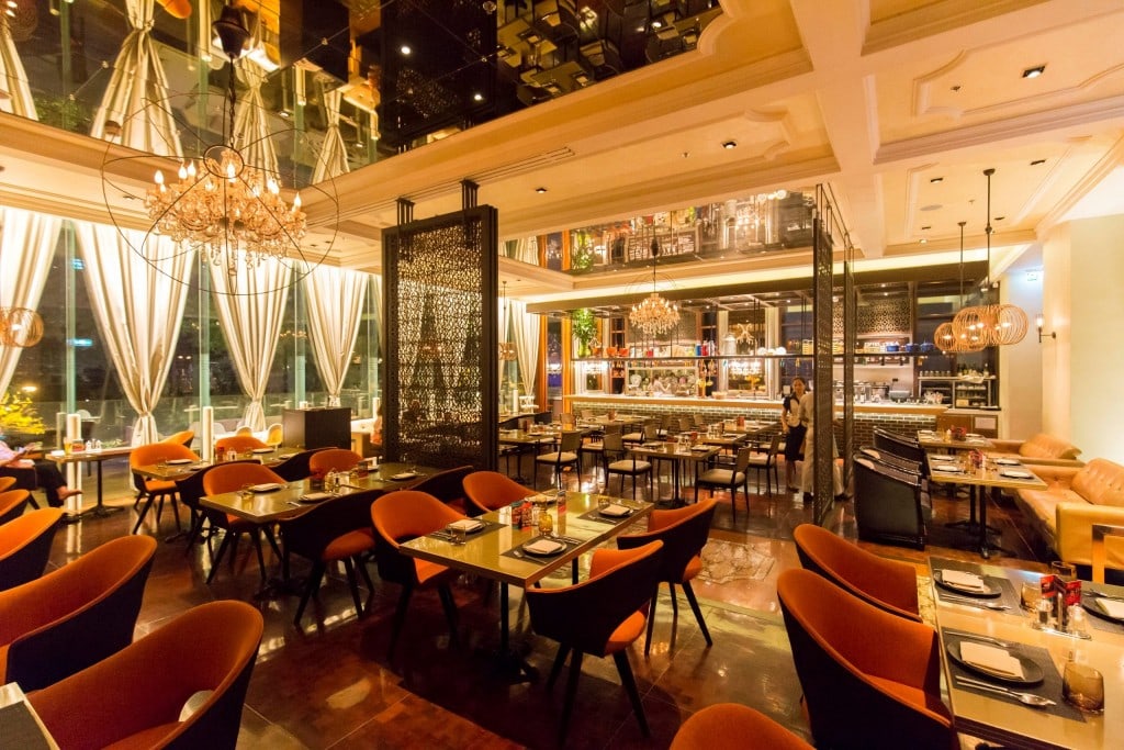 Thailand - Bangkok - Indigo Wireless Road Hotel Review