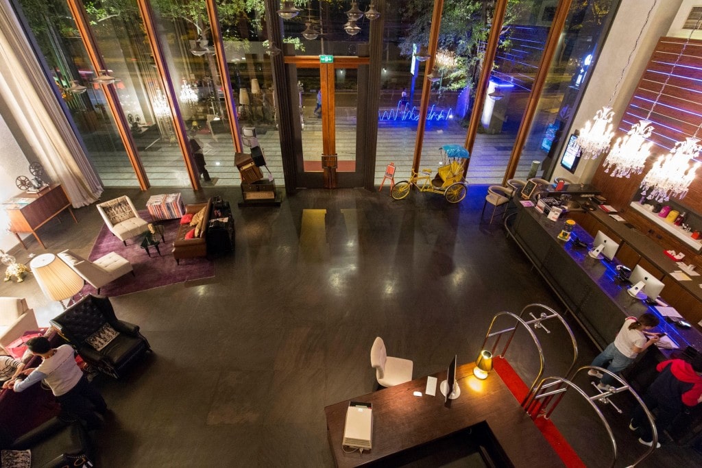 Thailand - Bangkok - Indigo Wireless Road Hotel Review
