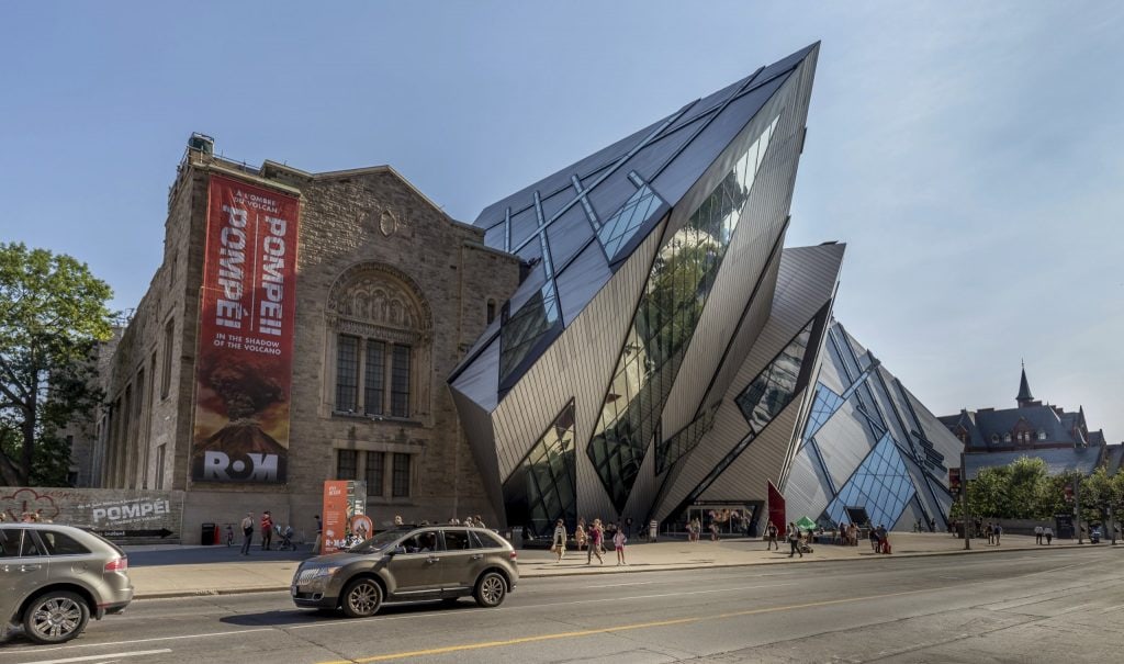 CANADA - How to spend a day in Toronto City