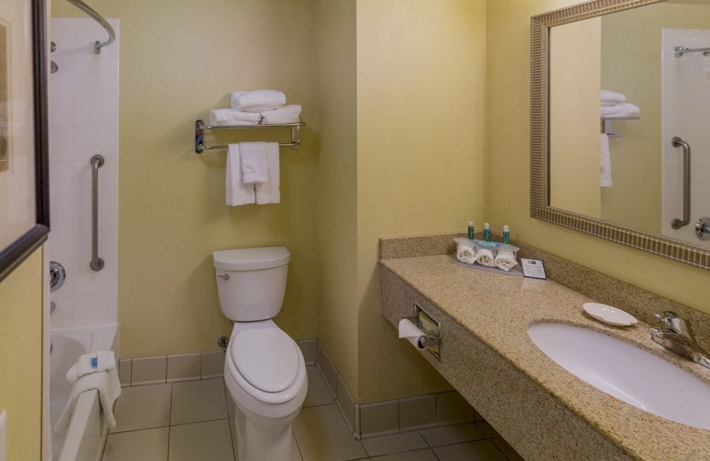 USA - The Holiday Inn Express Merced is the perfect gateway to Yosemite National Park