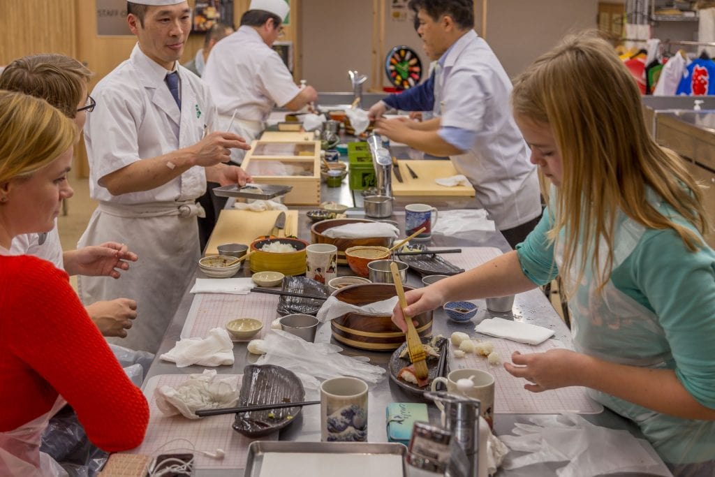 JAPAN - Experience Tokyo: Tsukiji fish market & a sushi workshop