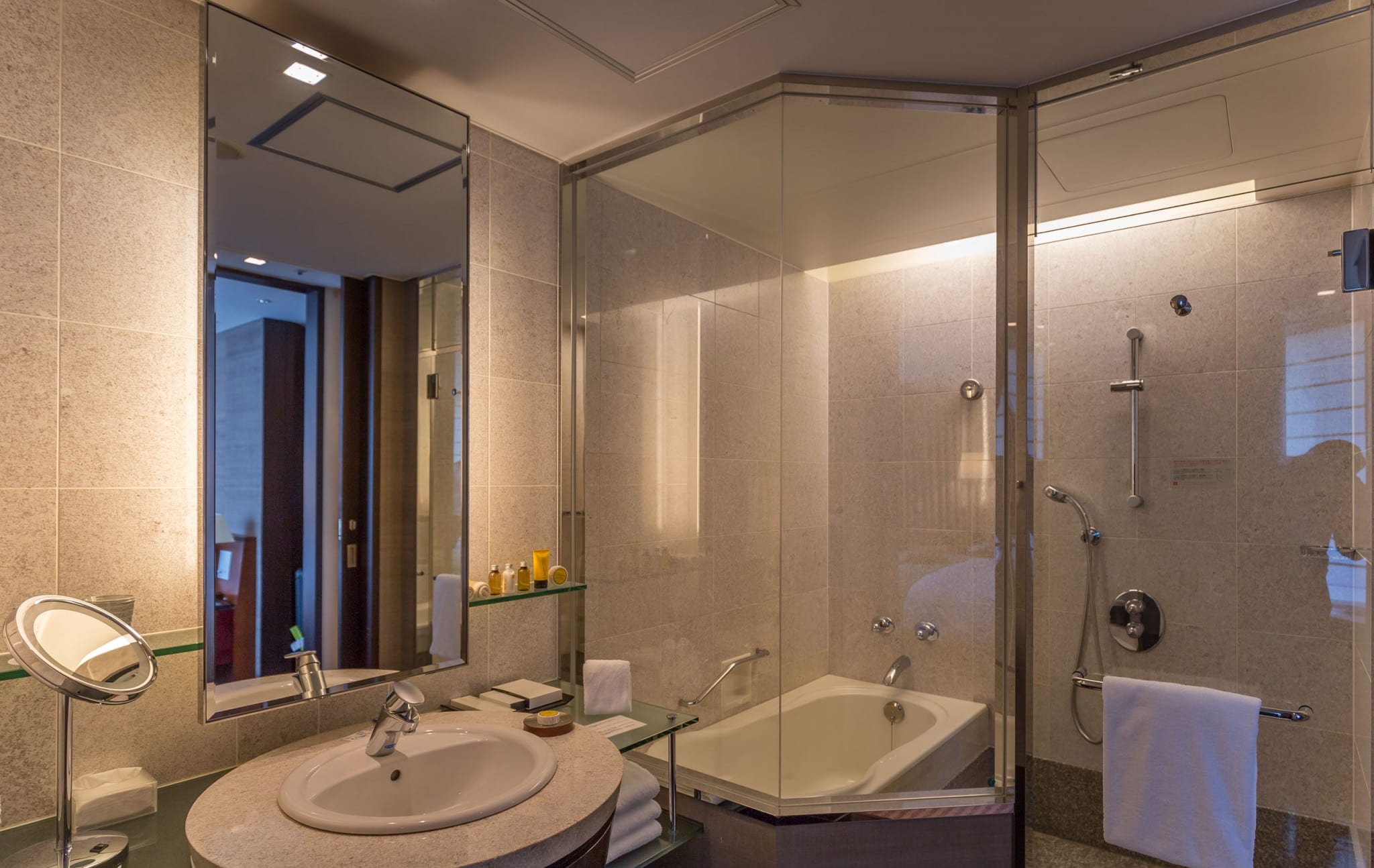 JAPAN Intercontinental Hotel the Strings luxury in Shinagawa, Tokyo