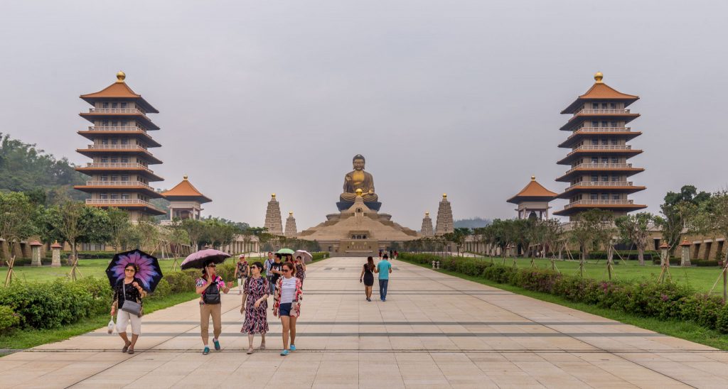 TAIWAN - Ultimate 14 days Taiwan road trip itinerary around the island