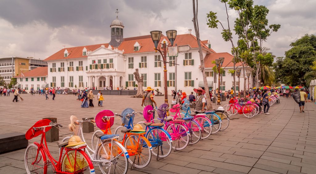 INDONESIA - A wonderful 2-3 week Indonesia itinerary: Jakarta to Bali across Java