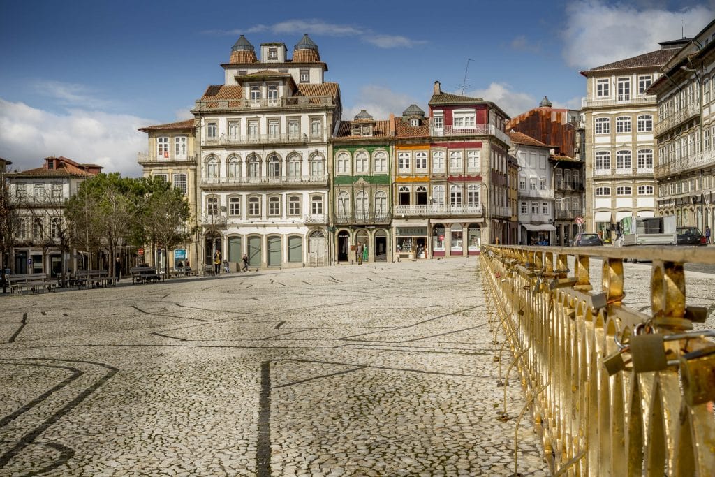 PORTUGAL - Lisbon to Porto: The perfect Portugal itinerary for 7-10 days
