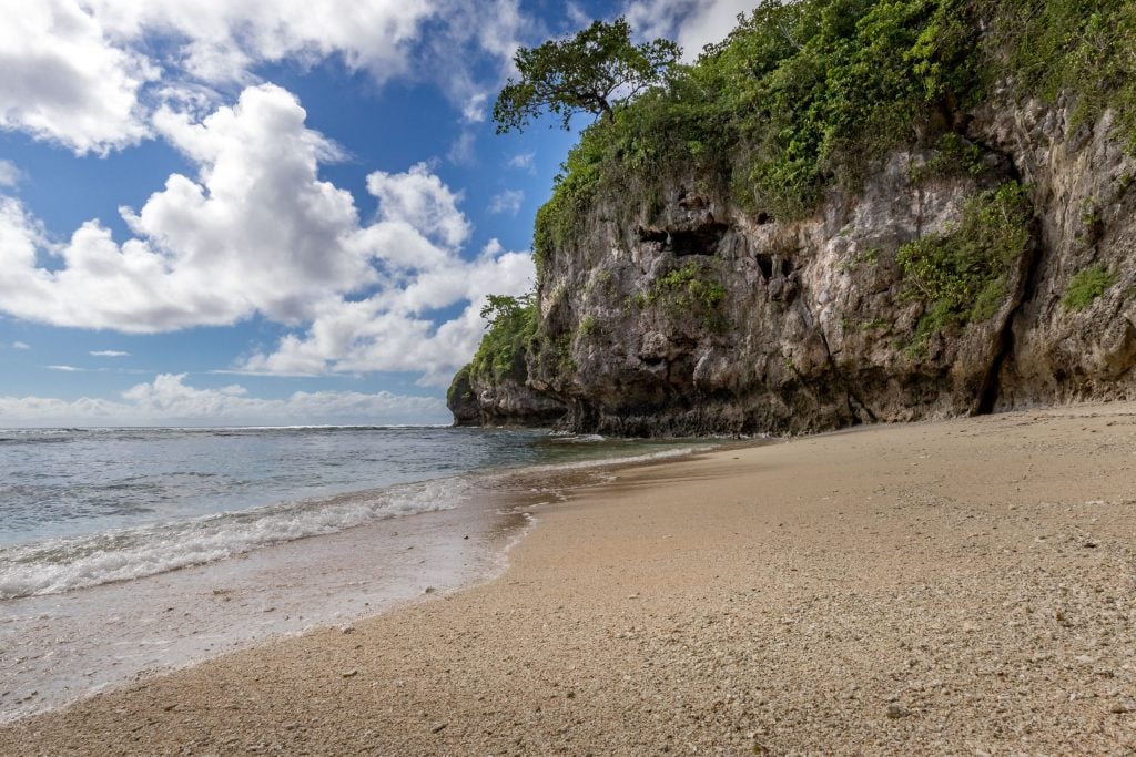 Beach - NIUE - The perfect Niue itinerary for 5 days / 1 week on the Rock