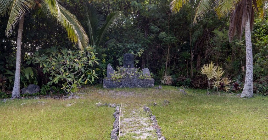 Peniaminas grave - NIUE - The perfect Niue itinerary for 5 days / 1 week on the Rock