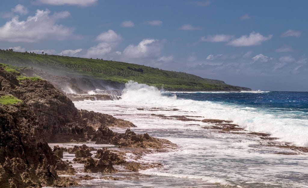 Rugged rocky coast - NIUE - The perfect Niue itinerary for 5 days / 1 week on the Rock