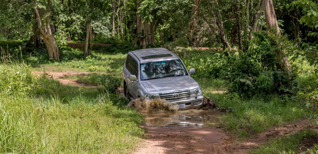 4x4 drive - CAMBODIA - Preah Khan de Kompong Svay day trip from Siem Reap, a REAL jungle temple