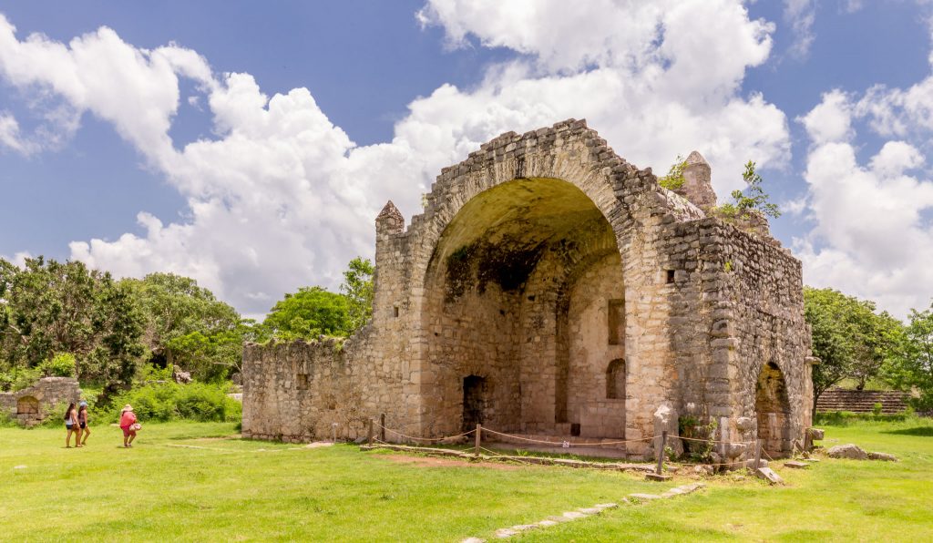Colonial church - MEXICO - Merida day trip itinerary with Dzibilchaltún mayan ruins tour