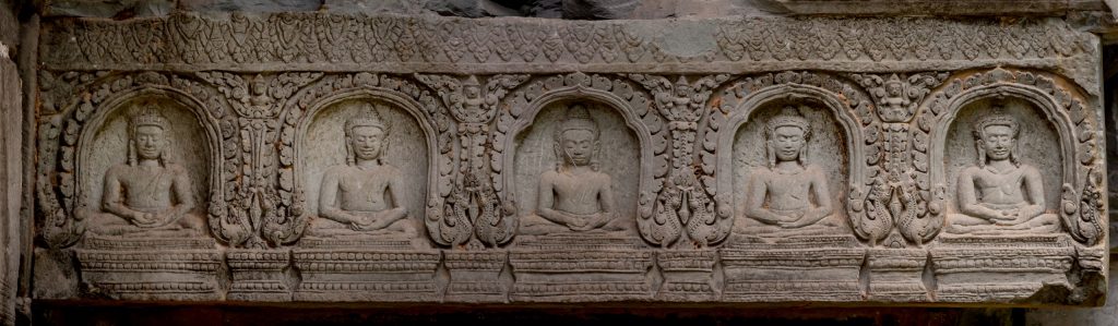 Buddha reliefs - CAMBODIA - Preah Khan de Kompong Svay day trip from Siem Reap, a REAL jungle temple