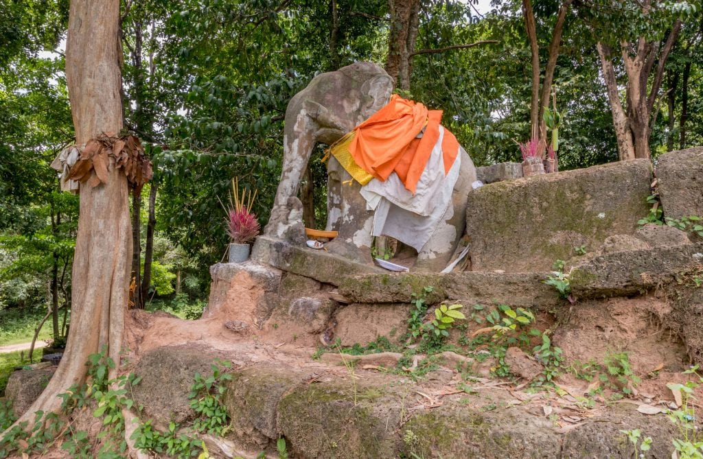 Elephant temple statue - CAMBODIA - Preah Khan de Kompong Svay day trip from Siem Reap, a REAL jungle temple