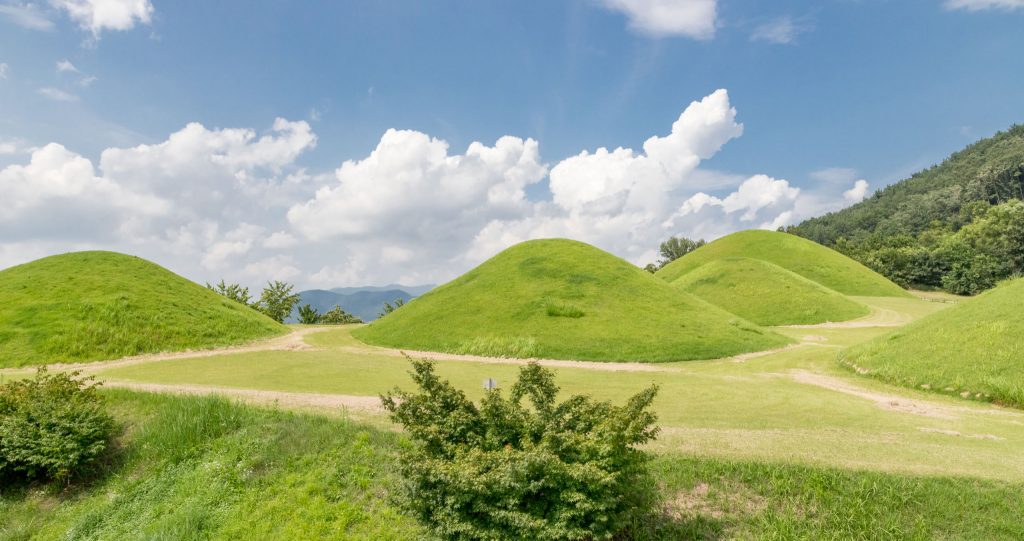 Gaya Tumuli Gyodong - SOUTH KOREA - Road trip itinerary for 2 or 3 weeks: Seoul to Busan guide by car