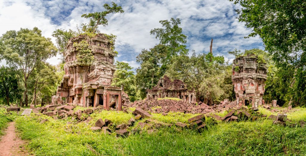 Panorama view - CAMBODIA - Preah Khan de Kompong Svay day trip from Siem Reap, a REAL jungle temple