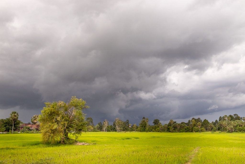 Thunder storm coming - CAMBODIA - Preah Khan de Kompong Svay day trip from Siem Reap, a REAL jungle temple