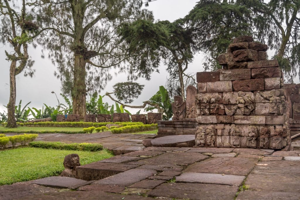 INDONESIA - Ceto & Sukuh Temple and the Sangiran Early Man site from Yogyakarta