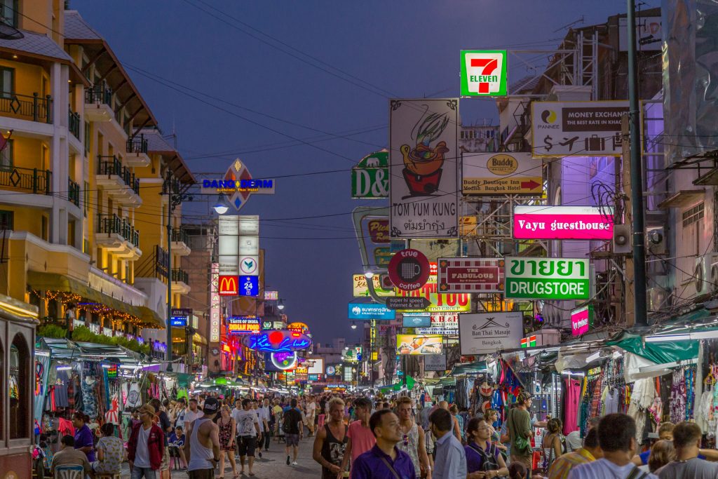 THAILAND - Top 5 must-see temples in Bangkok & the Grand Palace
