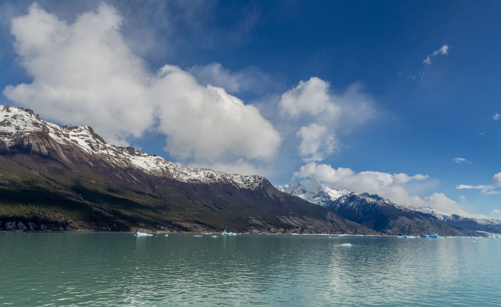 ARGENTINA - Sailing Patagonian glacier lakes while enjoying a luxury five-star lunch