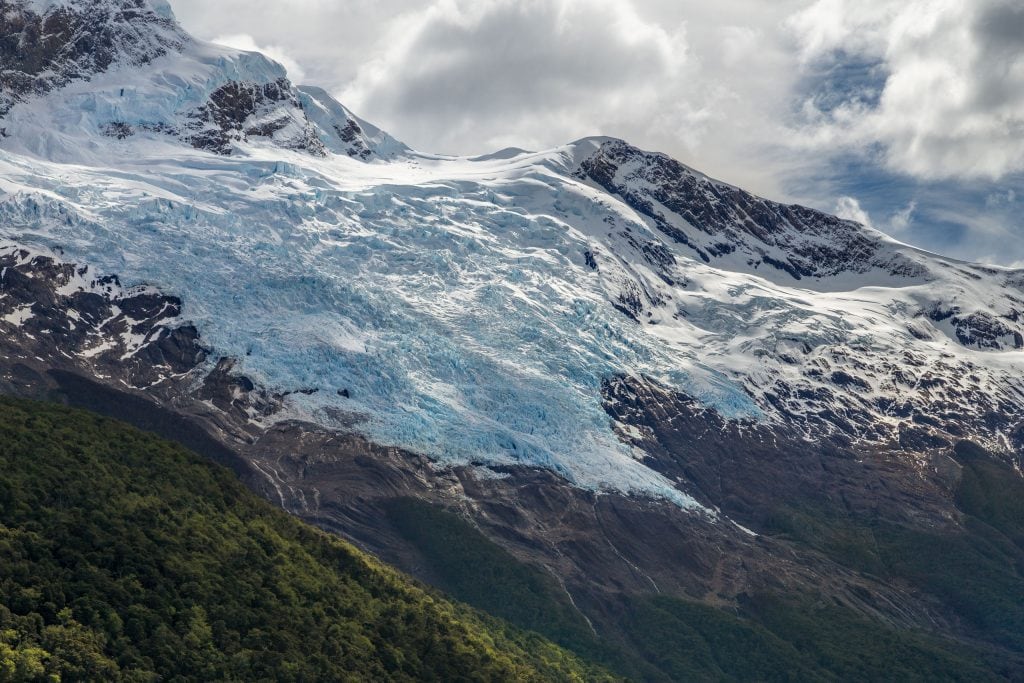 ARGENTINA - Sailing Patagonian glacier lakes while enjoying a luxury five-star lunch