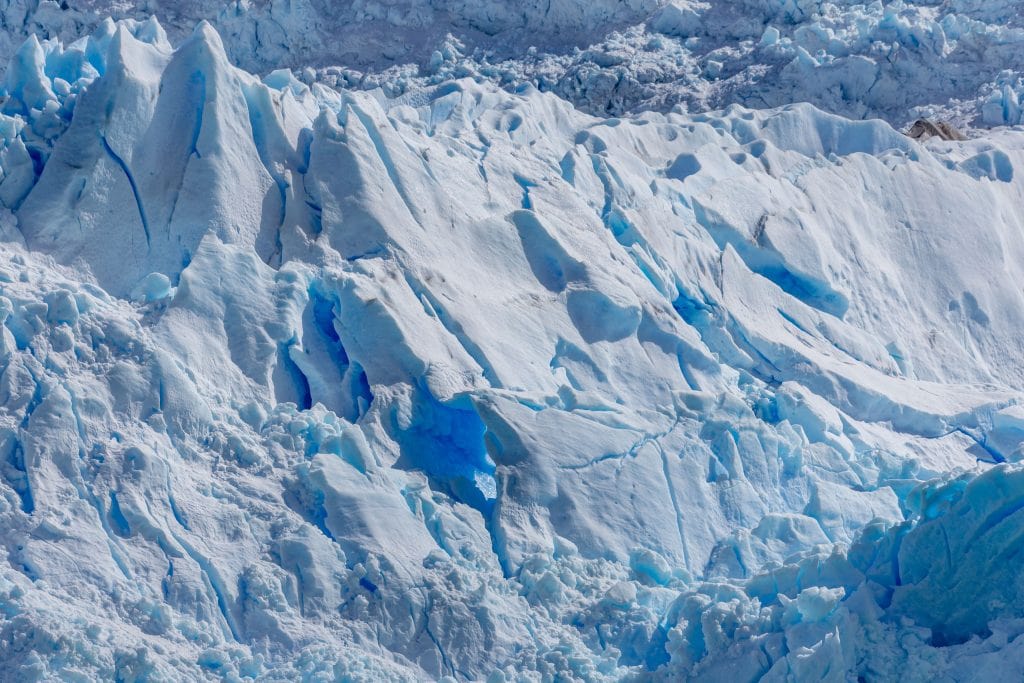 ARGENTINA - Sailing Patagonian glacier lakes while enjoying a luxury five-star lunch