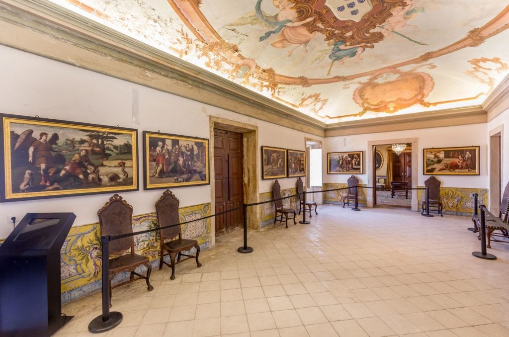 PORTUGAL – A trip to old Coimbra & university on the way from Porto to Lisbon