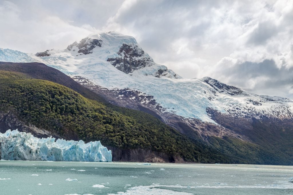ARGENTINA - Sailing Patagonian glacier lakes while enjoying a luxury five-star lunch