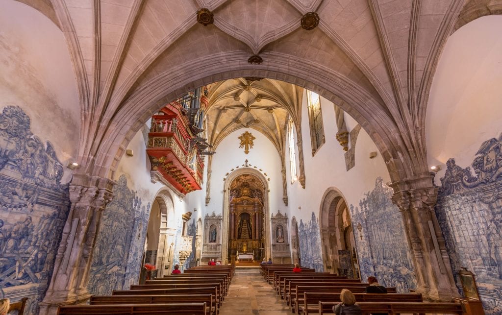 PORTUGAL – A trip to old Coimbra & university on the way from Porto to Lisbon