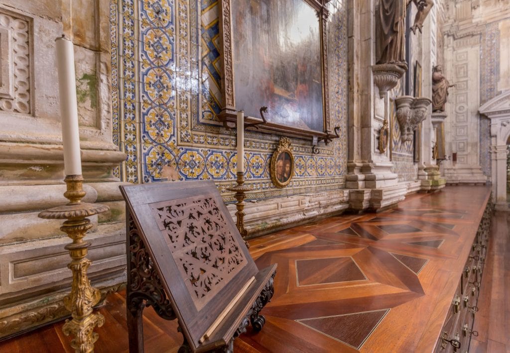 PORTUGAL – A trip to old Coimbra & university on the way from Porto to Lisbon