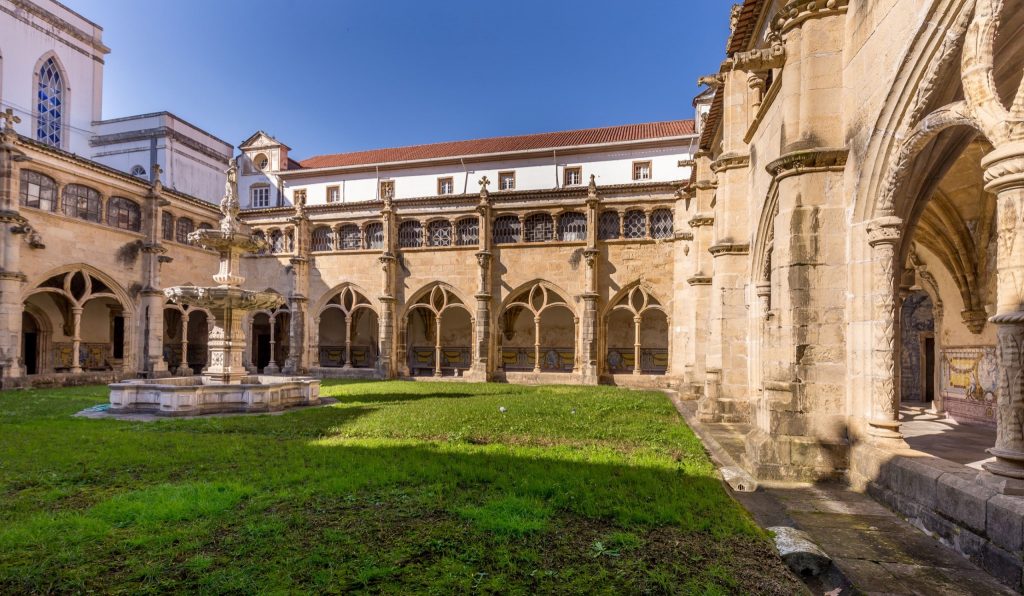 PORTUGAL – A trip to old Coimbra & university on the way from Porto to Lisbon