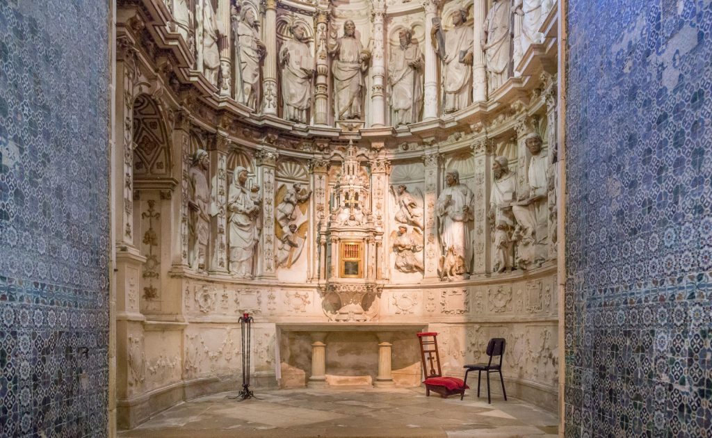 PORTUGAL – A trip to old Coimbra & university on the way from Porto to Lisbon