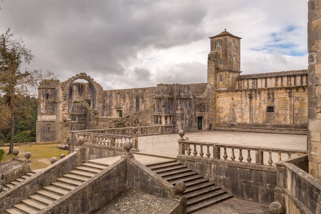 PORTUGAL - Tomar, Batalha and Alcobaça as a day trip from Lisbon