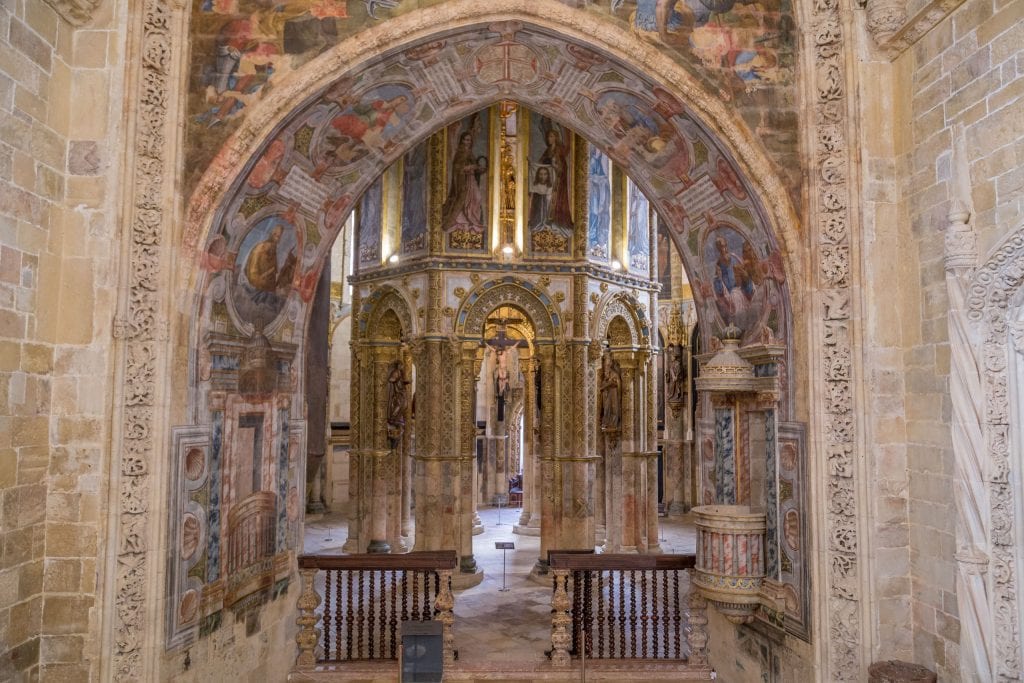 PORTUGAL - Tomar, Batalha and Alcobaça as a day trip from Lisbon