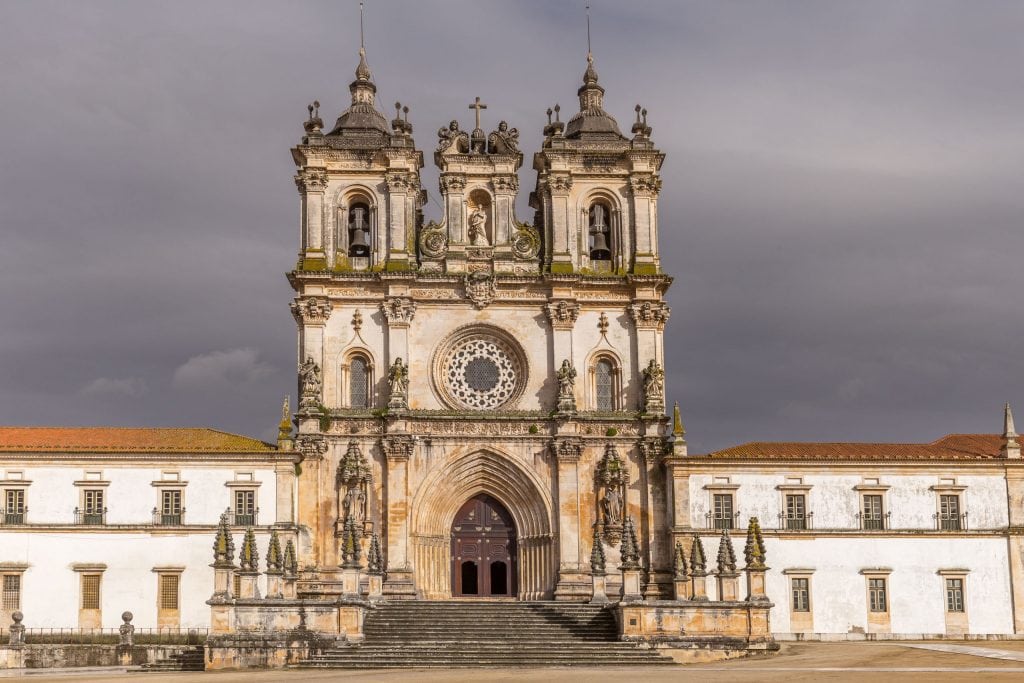 PORTUGAL - Tomar, Batalha and Alcobaça as a day trip from Lisbon