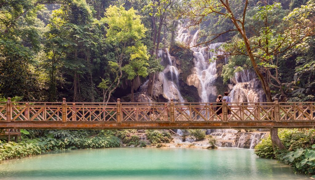 LAOS – Country side and the Kuang Si Falls as a day trip from Luang Prabang