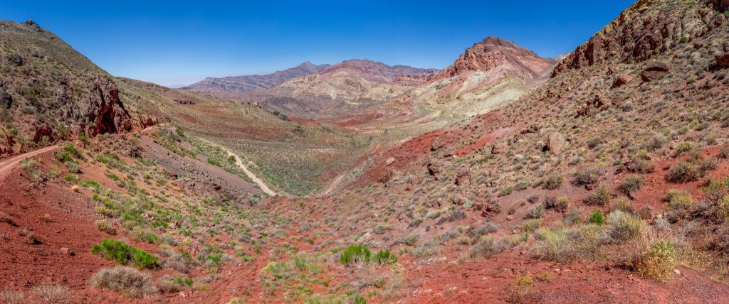 USA - Driving off road in the Death Valley: Titus Canyon & Racetrack Playa