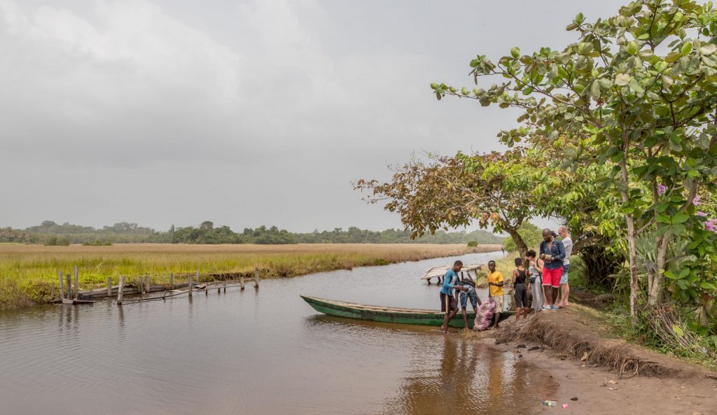 Canoe departure dock - GHANA - Stilt village Nzulezo on lake Tadane (Beyin); day trip from Takoradi