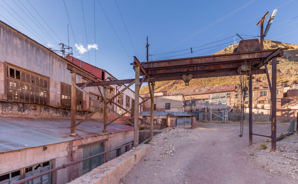 Pulacayo electrical station - BOLIVIA - Sucro to Potisi and to Uyuni: Pulacayo is a must stop (and more)