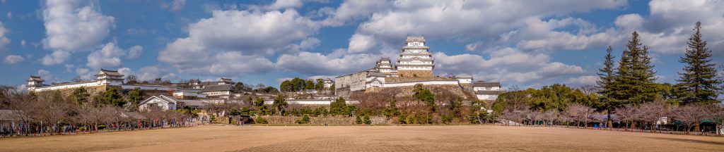 Front View Panorama - JAPAN - Day trip to Himeji Castle from Osaka (or Kobe / Kyoto)