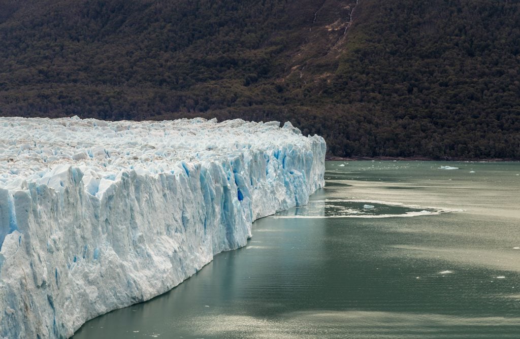 Glacier end water - ARGENTINA - Perito Moreno Glacier: nature at its best in El Calafate