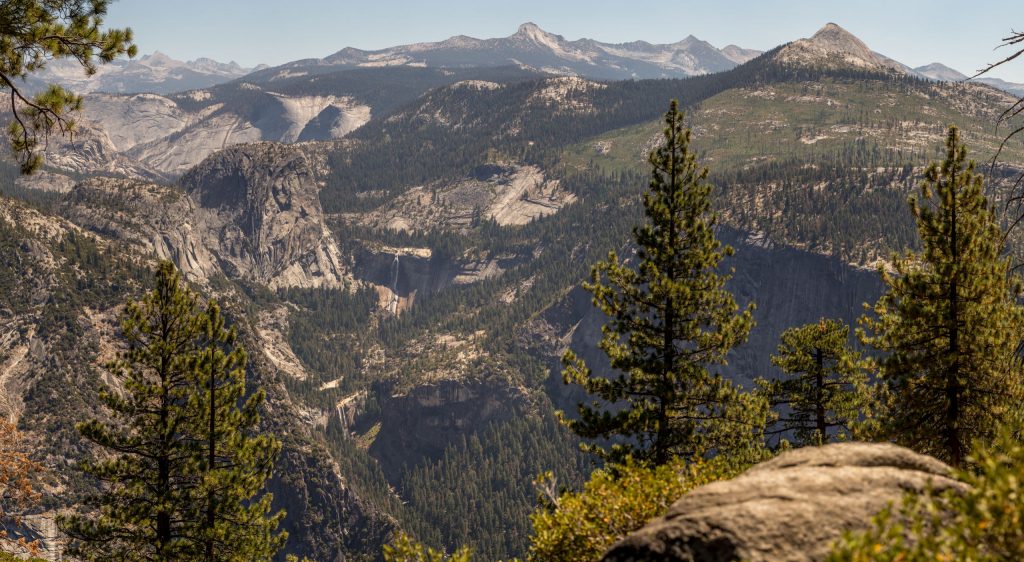Glacier point vernal falls - USA - The best Yosemite itinerary for first time visitors (1 or 2 days)