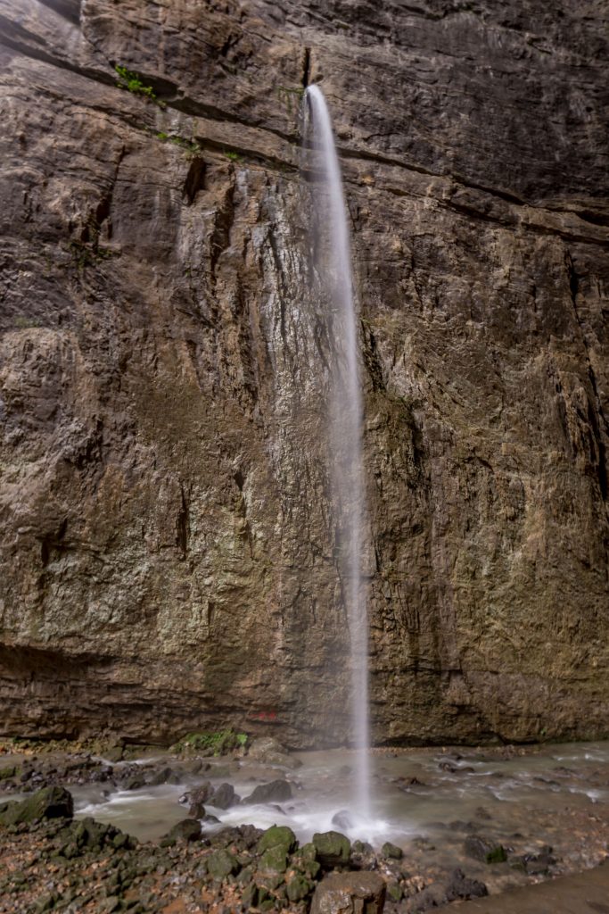 Heilong karst waterfall Three Natural Bridges - CHINA – Wulong Karst National Park day trip from Chongqing