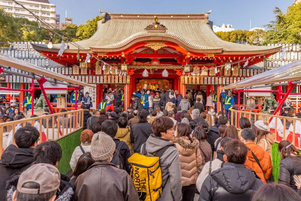 Ikuta shrine - JAPAN - 1-day trip to Kobe from Osaka or Kyoto: What to do & where to eat Kobe steak