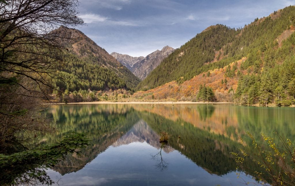 Mirror Lake Autumn - CHINA - Jiuzhaigou Nature Park guide: all must-see spots in a day