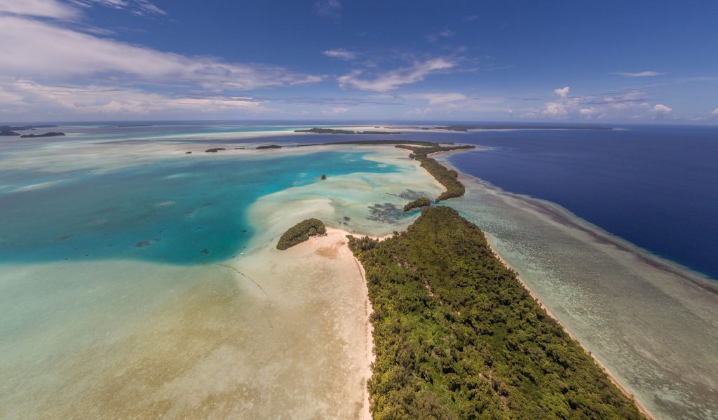 Ngemelis Island - PALAU - Must do: Palau helicopter tour; a bird’s eye view of paradise island