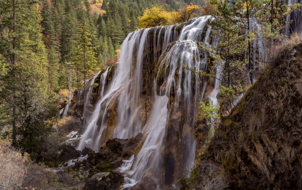 Pearl Waterfalls - CHINA - Jiuzhaigou Nature Park guide: all must-see spots in a day