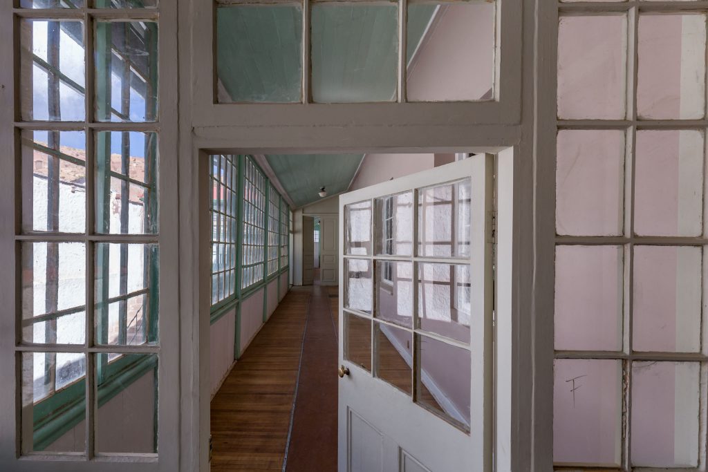 Pulacayo Casa de Gerencia corridor - BOLIVIA - Sucro to Potisi and to Uyuni: Pulacayo is a must stop (and more)