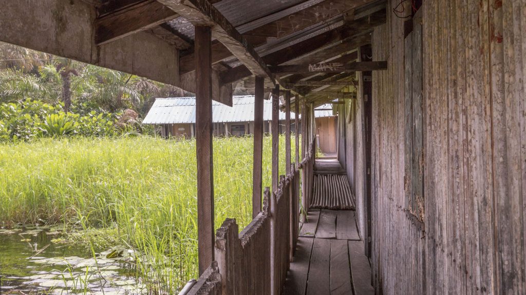 School building - GHANA - Stilt village Nzulezo on lake Tadane (Beyin); day trip from Takoradi