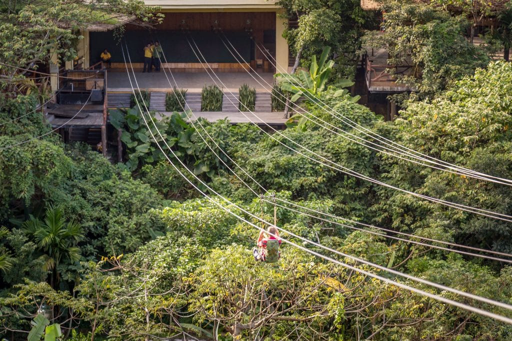 Zip Line - CHINA - Yanoda and Binglanggu Li & Miao: 2 must see parks near Sanya